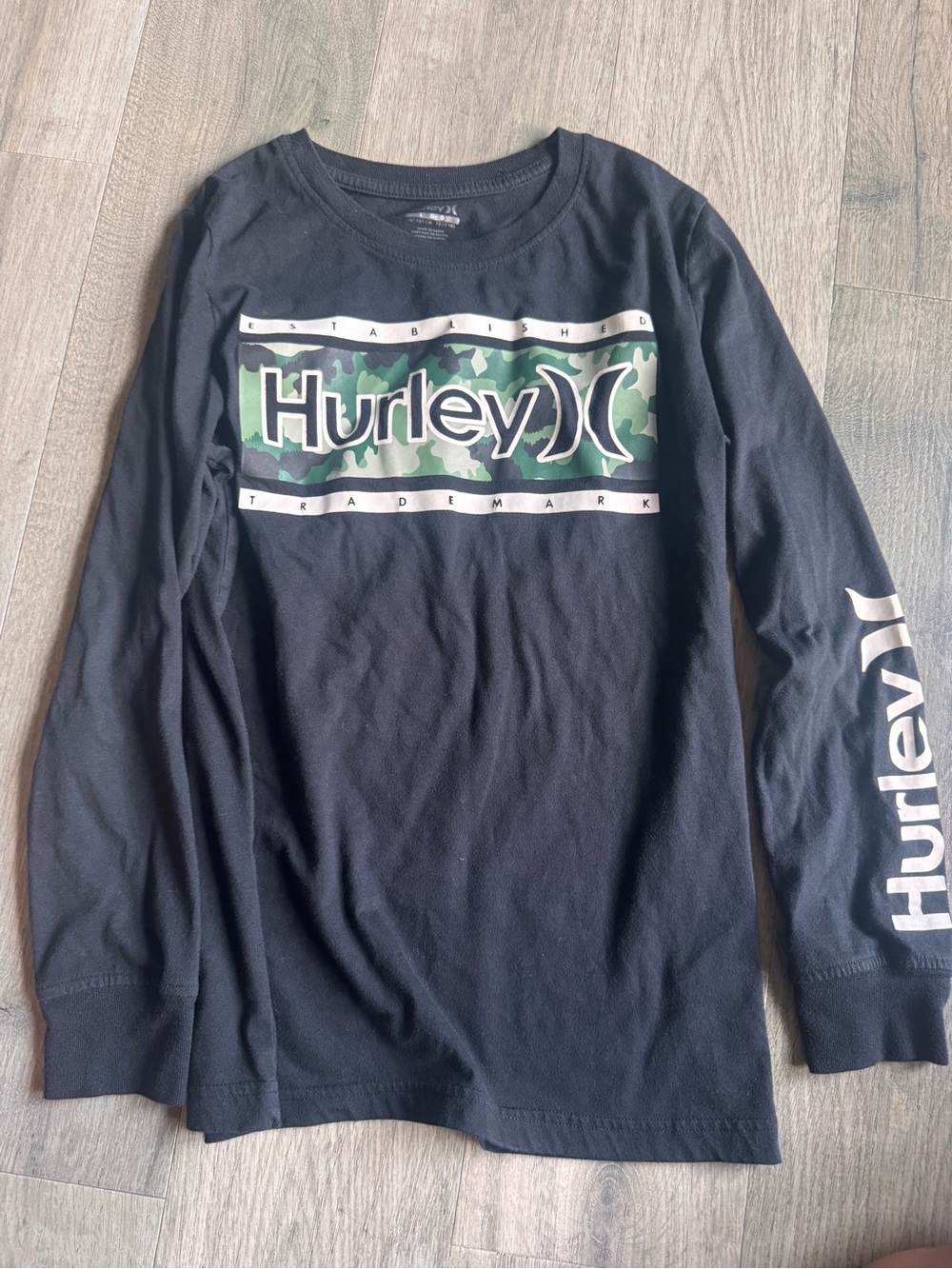 Hurley Kids' Long-Sleeve Logo Tee